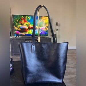 Coach Manhattan tote Black full grain leather